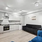 Cozy London Apartment